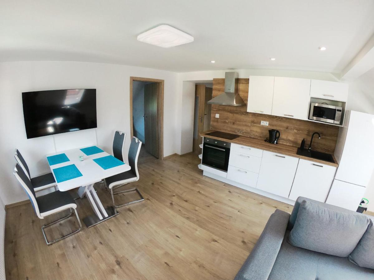 Apartman Dolny Smokovec Leilighet Eksteriør bilde